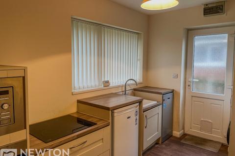 2 bedroom bungalow for sale, West Walk , Retford DN22