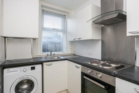 39/1 Granton Crescent, Edinburgh, EH5 1BN