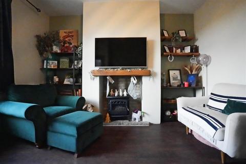 2 bedroom terraced house for sale, Hanover Street, Sowerby Bridge