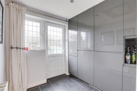 4 bedroom detached house for sale, Hawksley Gardens, Nottingham NG11