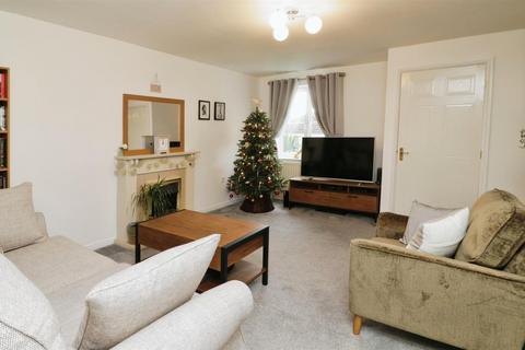 3 bedroom townhouse for sale, Collier Court, Brampton Bierlow, Rotherham