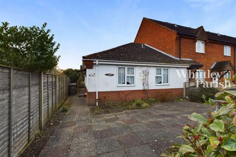 3 bedroom terraced bungalow for sale, Victoria Road, Diss