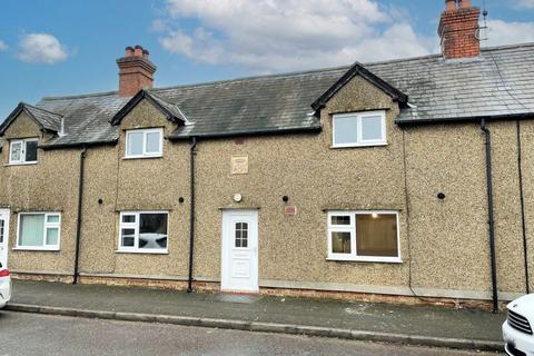 2 bedroom house to rent, Village of Wing