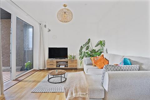 1 bedroom apartment for sale, Hampden Road, London N8