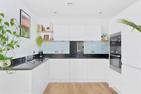 1 bedroom apartment for sale, Hampden Road, London N8