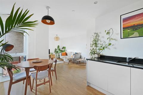 1 bedroom apartment for sale, Hampden Road, London N8