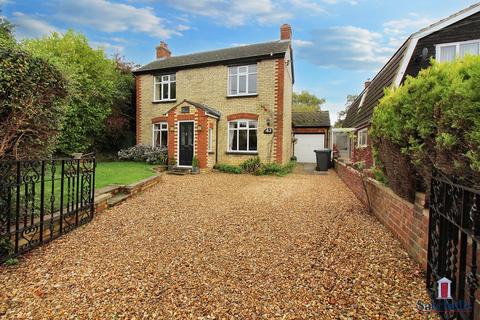 4 bedroom detached house for sale, Clophill Road, Gravenhurst, MK45