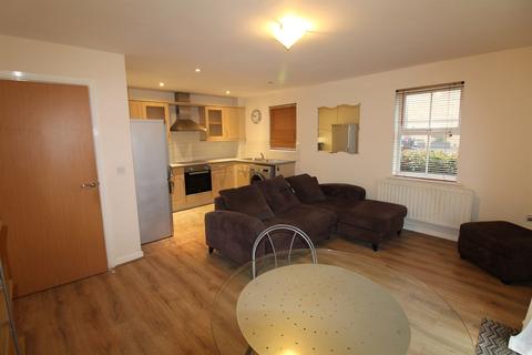 2 bedroom apartment for sale, Sandlewood Crescent, Meanwood