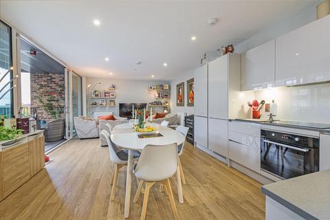 2 bedroom house for sale, Plough Lane, London