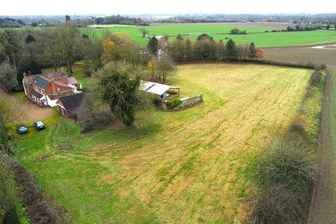 5 bedroom detached house for sale, Dereham Road, Ovington