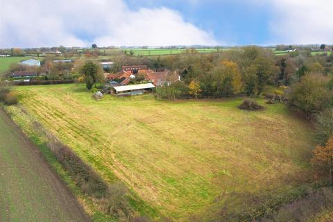 5 bedroom detached house for sale, Dereham Road, Ovington