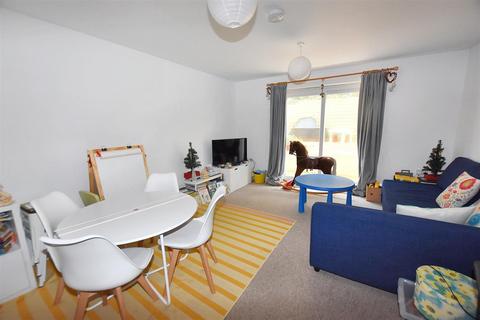 2 bedroom end of terrace house for sale, Homefield Park, Portreath, Redruth