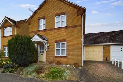 3 bedroom link detached house for sale, Manor Farm Gardens, Downham Market PE38