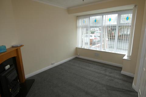 2 bedroom semi-detached house to rent, St Michaels Road, Blackpool, FY2 0LD