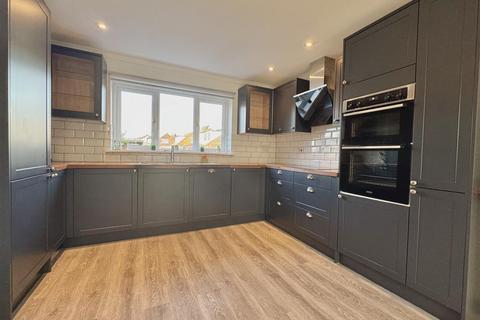 4 bedroom detached house for sale, Burnham Road, Southminster