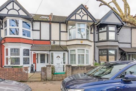 3 bedroom terraced house for sale, Hatherley Gardens, London E6