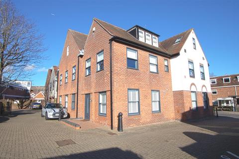 2 bedroom apartment for sale, Chapel Street, Billericay CM12