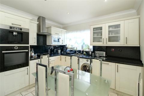 3 bedroom bungalow for sale, Carlingford Drive, Westcliff-on-Sea, Essex, SS0