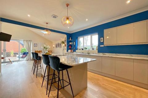519 Crewe Road, Wistaston, Crewe, CW2 6PY