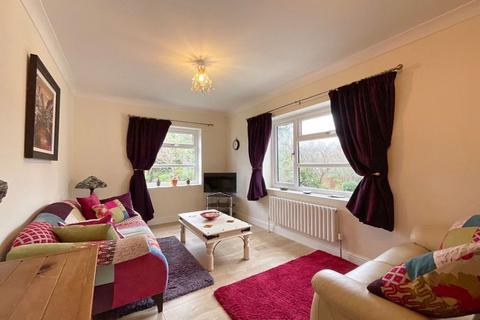 519 Crewe Road, Wistaston, Crewe, CW2 6PY