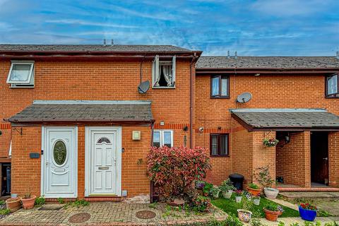 2 bedroom terraced house for sale, Queenborough Road, Southminster