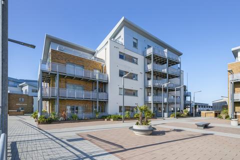 3 bedroom apartment for sale, Stone Close, Hamworthy, Poole, Dorset, BH15