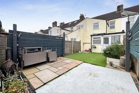 3 bedroom terraced house for sale, Seaview Road, Gillingham, Kent, ME7