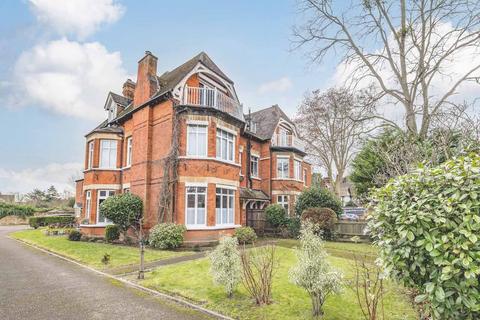 2 bedroom flat for sale, The Avenue, Datchet SL3