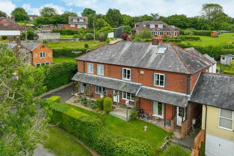 3 bedroom end of terrace house for sale, Waddesdon View, Princes Risborough HP27