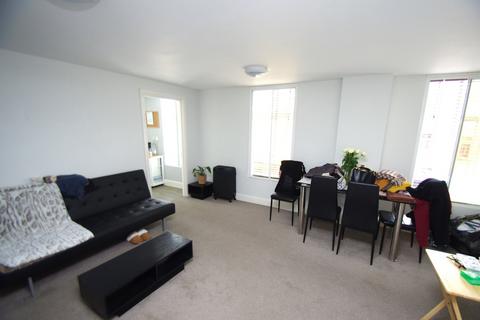 2 bedroom apartment to rent, The Parade, High Street, Watford, WD17