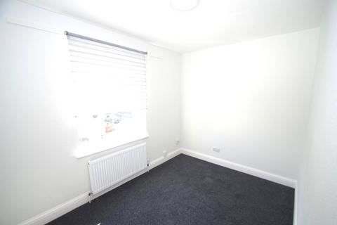 1 bedroom flat to rent, Hagden Lane, Watford, WD18