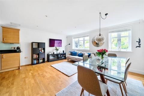 2 bedroom maisonette for sale, Heath Road, Weybridge, Surrey, KT13