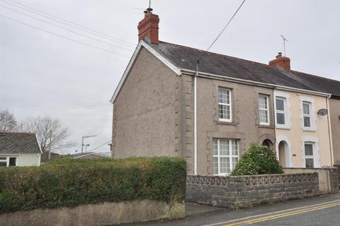 3 bedroom end of terrace house for sale, North Road, Whitland