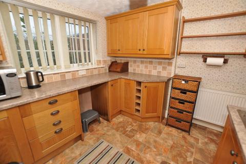 3 bedroom end of terrace house for sale, North Road, Whitland