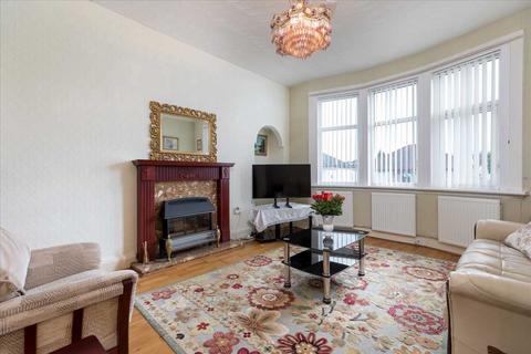 3 bedroom semi-detached bungalow for sale, Burnside, Glasgow G73