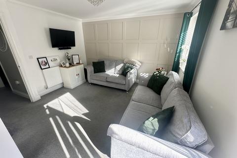 2 bedroom end of terrace house for sale, Badger Close, Ipswich IP6