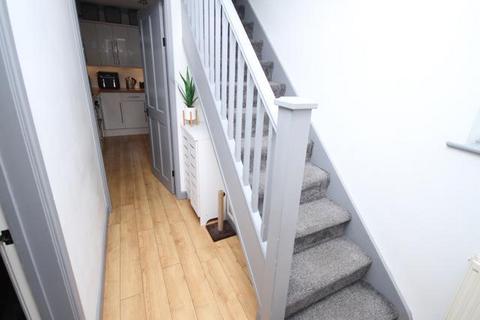 20 Moorside Gardens, Bradford, BD2 3RE