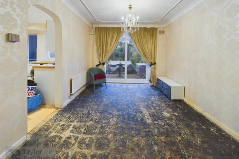 66 Town Mead, Crawley, RH11 7EF