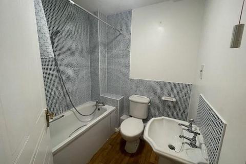 2 bedroom house share to rent, Pinfold, Bradford BD14