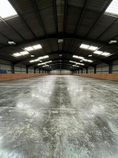 Warehouse to rent, Wix