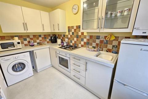 1 bedroom flat for sale, Buctor Park, Tavistock