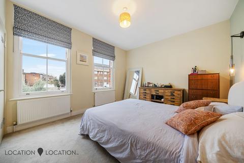 2 bedroom flat for sale, Filey Avenue, London, N16