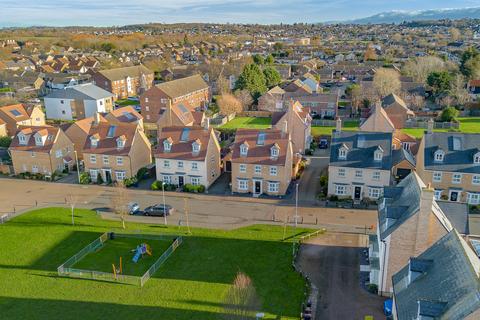 5 bedroom detached house for sale, Claremont Crescent, Rayleigh, SS6