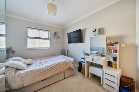 2 bedroom flat for sale, Sunbury-on-Thames,  Middlesex,  TW16