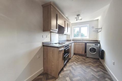 2 bedroom flat for sale, 25 Staley Farm Close, Stalybridge, SK15 3GP