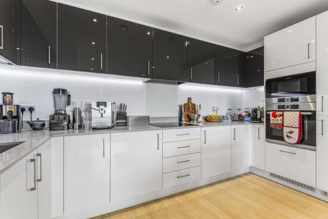 2 bedroom apartment for sale, Sylvan Hill, London, Greater London