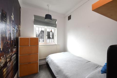 8a Beaconsfield Road, Bromley, BR1 2BP