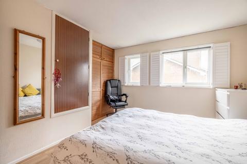 71 Penn Road, Datchet, Slough, SL3 9HS