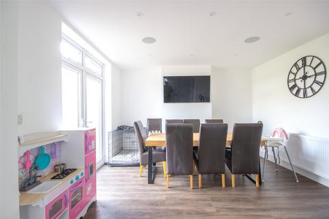 22 Counterpool Road, Bristol, BS15 8DQ