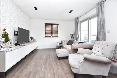 2 bedroom flat for sale, Talehangers Close, Bexleyheath, DA6